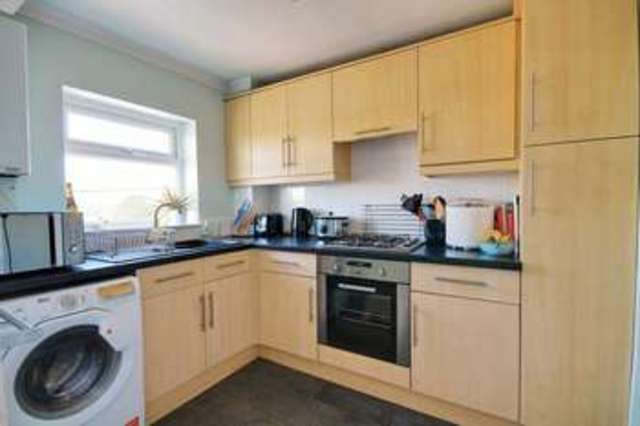  Image of 2 bedroom Flat for sale in Station Road Billingshurst RH14 at Station Road  Billingshurst, RH14 9RU