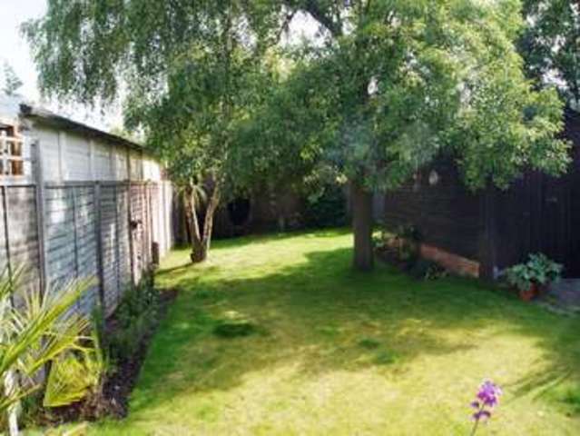  Image of 3 bedroom Detached house to rent in Station Road Frimley Camberley GU16 at Frimley Camberley Frimley, GU16 7HF