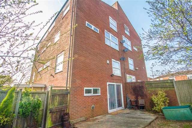  Image of 2 bedroom Maisonette for sale in Stevens Avenue Quinton Birmingham B32 at Stevens Avenue  South Woodgate, B32 3SA