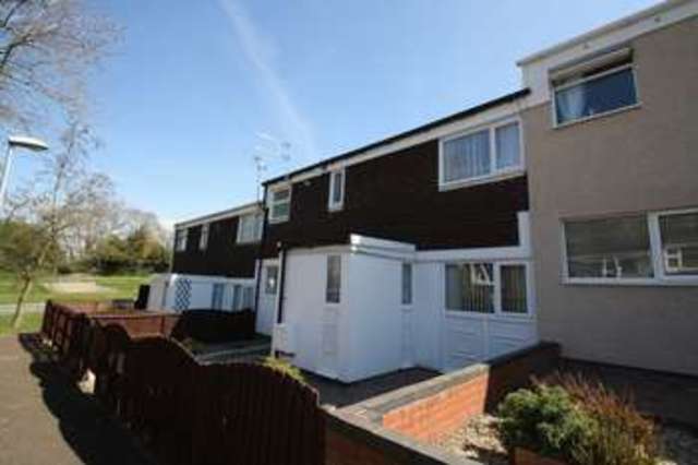  Image of 3 bedroom Terraced house to rent in Sunnymead Sutton Hill Telford TF7 at Sunnymead Sutton Hill Telford, TF7 4AZ