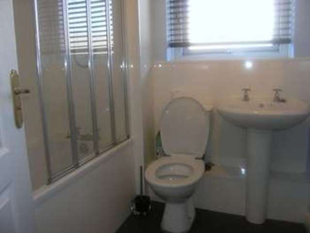  Image of 1 bedroom Flat to rent in Oxford Street Tynemouth North Shields NE30 at Oxford Street  Tynemouth, NE30 4PR