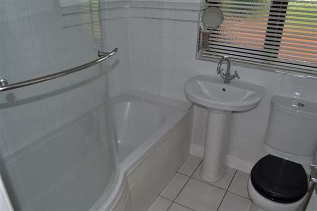  Image of 3 bedroom Detached house to rent in Swallow Close Wednesbury WS10 at Swallow Close  Wednesbury, WS10 9TX