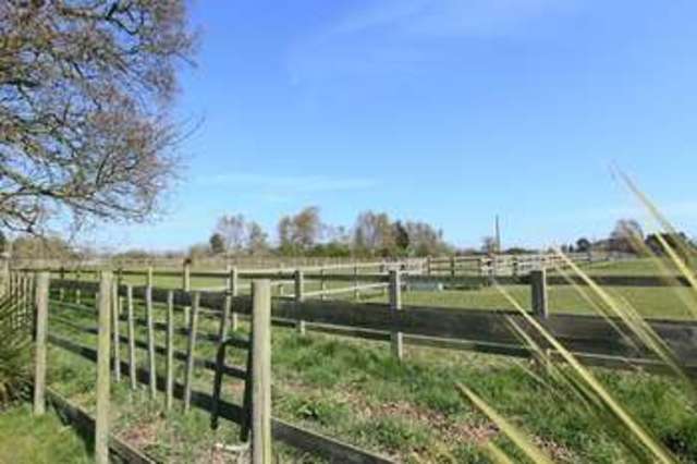  Image of 3 bedroom Detached house for sale in Swan Lane Barnby Beccles NR34 at Swan Lane  Barnby, Beccles, NR34 7QF