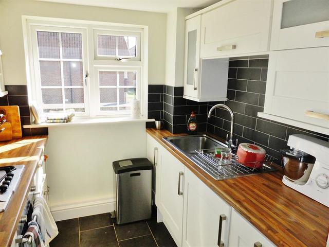  Image of 2 bedroom Flat for sale in Sycamore Close Carshalton SM5 at Carshalton Surrey Carshalton, SM5 2PS