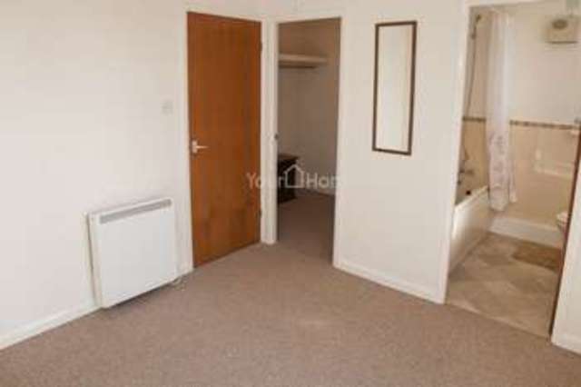  Image of 1 bedroom Bungalow to rent in Talbot Close Navenby Lincoln LN5 at Talbot Close Navenby Lincoln, LN5 0DX