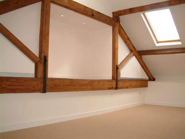  Image of 2 bedroom Apartment for sale in Talbot Road Abington Northampton NN1 at Talbot Road Abington Northampton, NN1 4JA
