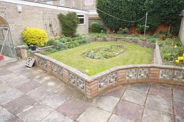  Image of 2 bedroom Bungalow for sale in Teal Road Whittlesey Peterborough PE7 at Teal Road  Peterborough, PE7 1YG