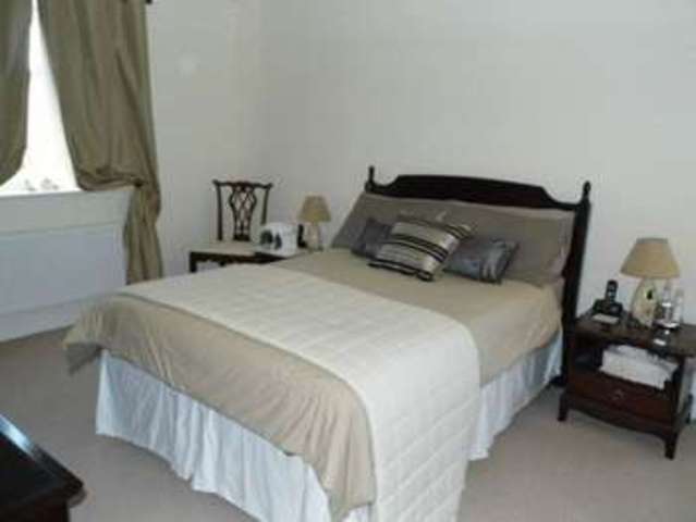  Image of 4 bedroom Detached house for sale in Tench Road Calne SN11 at Tench Road  Calne, SN11 9PW