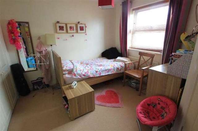  Image of 5 bedroom Detached house for sale in Terry Gardens Kesgrave Ipswich IP5 at Martlesham Heath, IP5 2EP