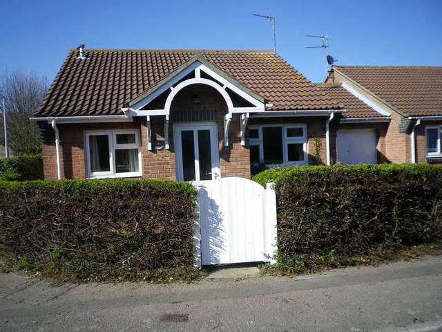  Image of 2 bedroom Detached house for sale in Thames Way Caister-on-Sea Great Yarmouth NR30 at Caister  Caister-on-Sea, NR30 5UL