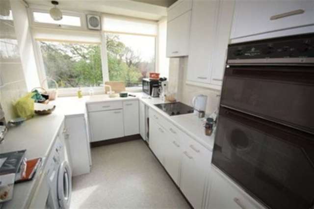  Image of 3 bedroom Flat to rent in The Albany Woodford Green IG8 at The Albany  Woodford Green, IG8 0TJ