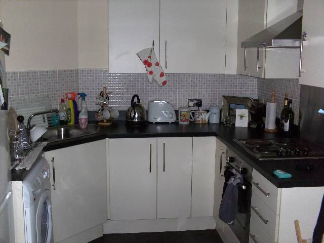  Image of 2 bedroom Flat to rent in Silurian Place Cardiff CF10 at Silurian Place Cardiff Bay Grangetown, CF10 4BR