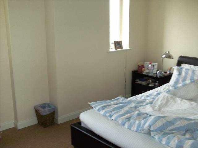 Image of 2 bedroom Flat to rent in Silurian Place Cardiff CF10 at Silurian Place Cardiff Bay Grangetown, CF10 4BR