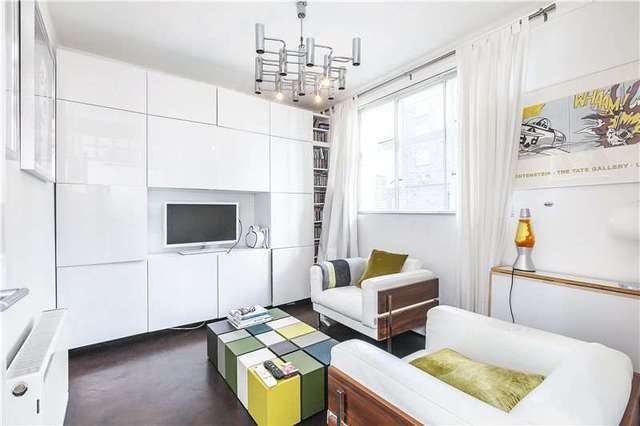  Image of 3 bedroom Flat for sale in The Lawns Lee Terrace London SE3 at Lee Terrace London Blackheath, SE3 9TD