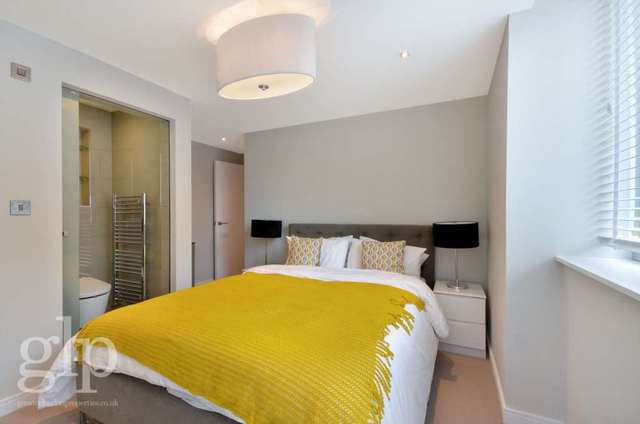  Image of 2 bedroom Flat for sale in Norfolk Crescent London W2 at Norfolk Crescent Paddington London, W2 2YS