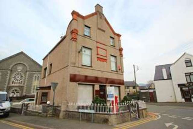 Image of 5 bedroom Detached house for sale in The Square Llanrug Caernarfon LL55 at Y Sgwar  Caernarfon, LL55 4AB