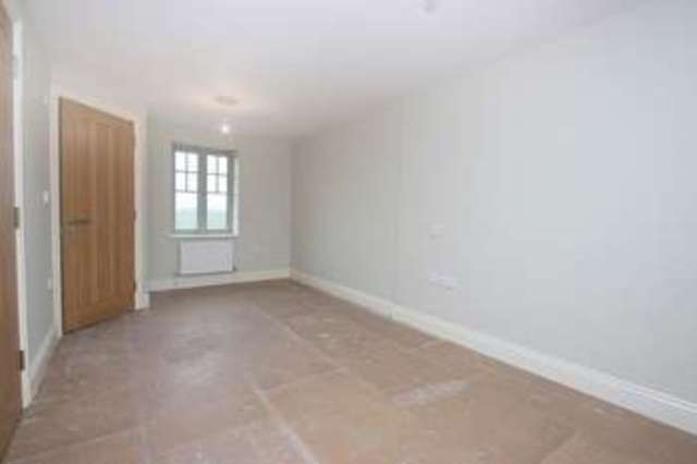  Image of 3 bedroom Semi-Detached house for sale in Theydon Mount Theydon Mount Epping CM16 at Theydon Mount Epping, CM16 7PP