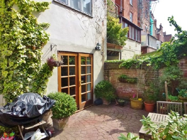  Image of 4 bedroom Flat to rent in Nightingale Road Southsea PO5 at Southsea  Not specified, PO5 3JL