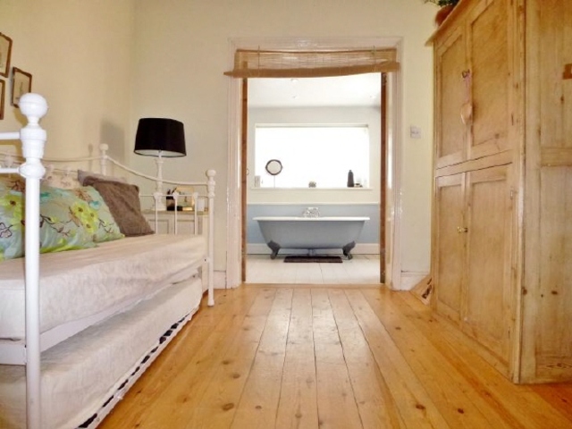  Image of 4 bedroom Flat to rent in Nightingale Road Southsea PO5 at Southsea  Not specified, PO5 3JL