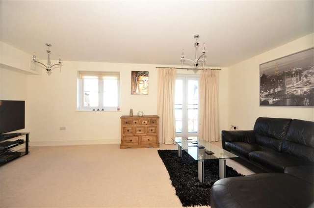  Image of 2 bedroom Flat for sale in Tilling Close Maidstone ME15 at Maidstone Kent Maidstone, ME15 6RW