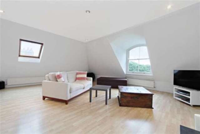  Image of 1 bedroom Flat to rent in Cambridge Park Twickenham TW1 at St. Margarets, TW1 2PF