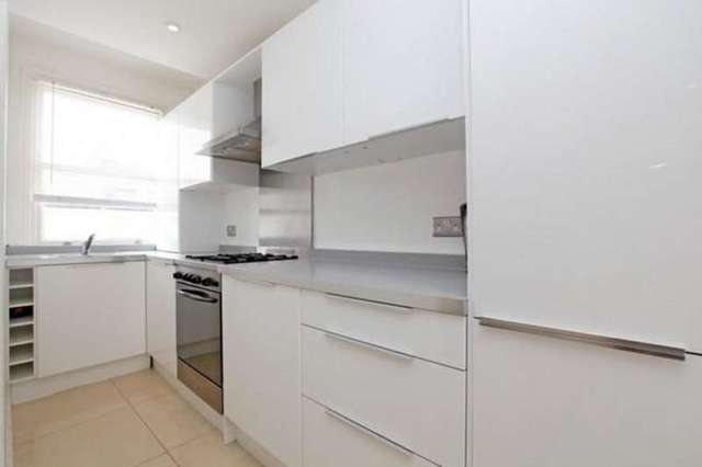  Image of 2 bedroom Maisonette for sale in Tournay Road London SW6 at Fulham London Fulham, SW6 7UG