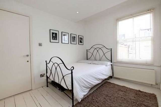  Image of 2 bedroom Maisonette for sale in Tournay Road London SW6 at Fulham London Fulham, SW6 7UG