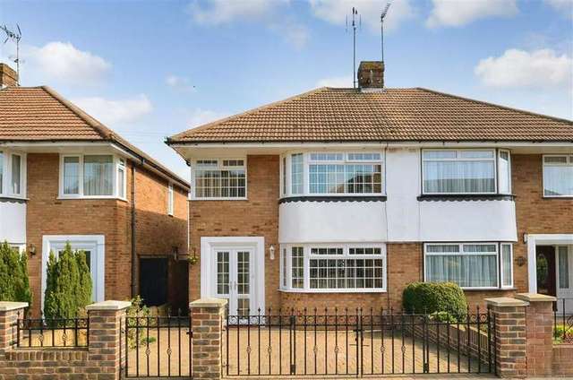  Image of 3 bedroom Semi-Detached house for sale in Tufton Road Rainham Gillingham ME8 at Rainham Gillingham Gillingham, ME8 7LE