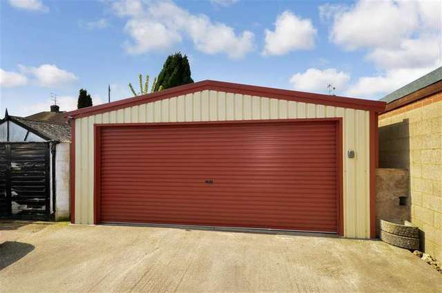  Image of 3 bedroom Semi-Detached house for sale in Tufton Road Rainham Gillingham ME8 at Rainham Gillingham Gillingham, ME8 7LE