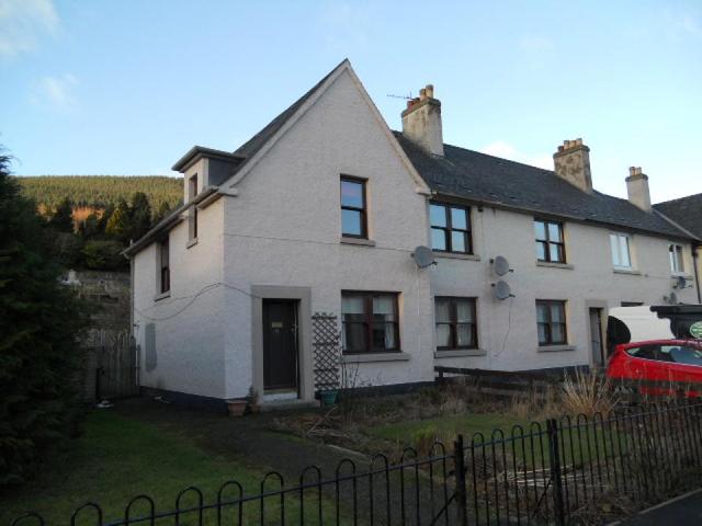 Image of 2 bedroom Flat to rent in Tweedholm Avenue East Walkerburn EH43 at Walkerburn Borders Borders, EH43 6AP