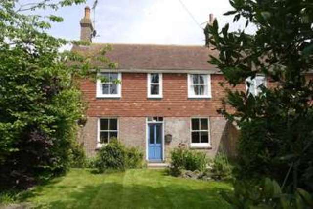  Image of 3 bedroom Terraced house to rent in Udimore Rye TN31 at Udimore Rye, TN31 6AS