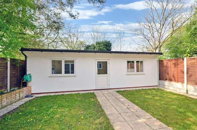  Image of 6 bedroom Terraced house for sale in Valentines Road Ilford IG1 at Ilford Essex Ilford, IG1 4RZ