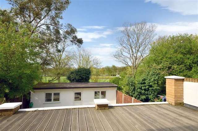  Image of 6 bedroom Terraced house for sale in Valentines Road Ilford IG1 at Ilford Essex Ilford, IG1 4RZ
