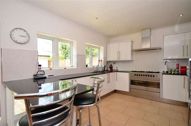  Image of 6 bedroom Terraced house for sale in Valentines Road Ilford IG1 at Ilford Essex Ilford, IG1 4RZ