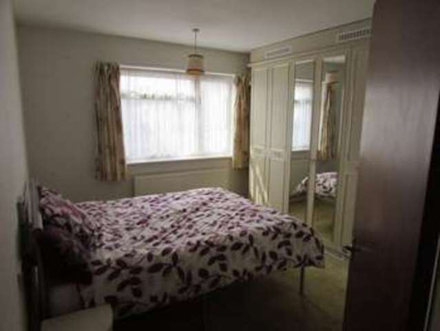  Image of 2 bedroom Property for sale in Vermont Close Clacton-on-Sea CO15 at Vermont Close  Clacton-On-Sea, CO15 6HJ
