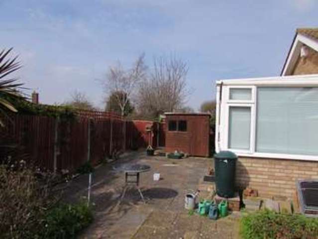  Image of 2 bedroom Property for sale in Vermont Close Clacton-on-Sea CO15 at Vermont Close  Clacton-On-Sea, CO15 6HJ
