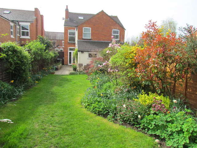  Image of 3 bedroom Semi-Detached house for sale in Vernon Park Road Worcester WR2 at Worcester Worcestershire Worcester, WR2 4NF