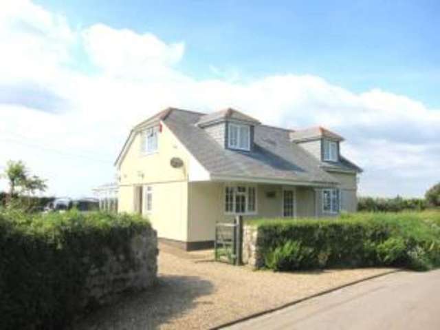  Image of 3 bedroom Bungalow for sale in Tregony Truro TR2 at Veryan Truro Portloe, TR2 5SU