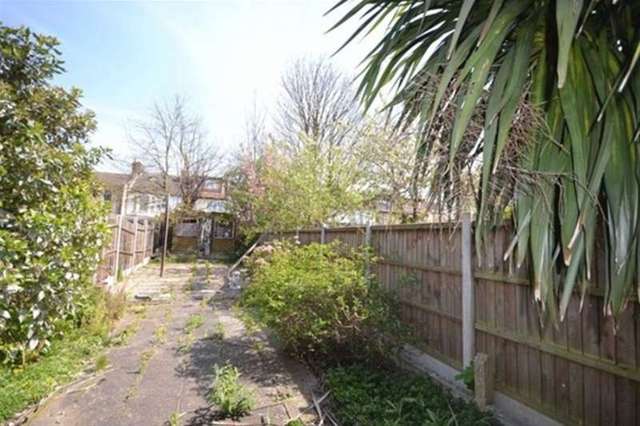  Image of 4 bedroom Terraced house for sale in Vicarage Road London E10 at London, E10 7HQ