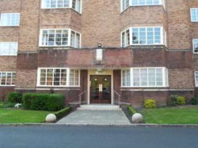 Image of 2 bedroom Flat for sale in Viceroy Close Edgbaston Birmingham B5 at Birmingham West Midlands Birmingham, B5 7UU