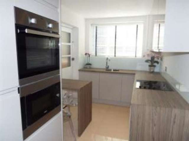  Image of 2 bedroom Flat for sale in Viceroy Close Edgbaston Birmingham B5 at Birmingham West Midlands Birmingham, B5 7UU