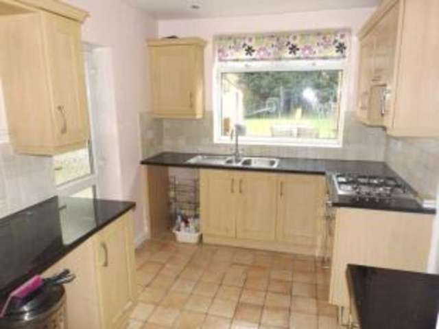  Image of 3 bedroom Semi-Detached house for sale in Waldron Drive Oadby Leicester LE2 at Oadby Leicester Oadby, LE2 4PJ
