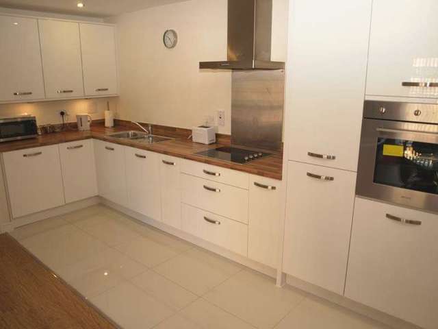  Image of 2 bedroom Apartment for sale in Wallis Square Farnborough GU14 at Wallis Square  Farnborough, GU14 7GU