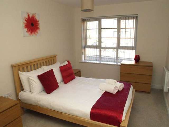  Image of 2 bedroom Apartment for sale in Wallis Square Farnborough GU14 at Wallis Square  Farnborough, GU14 7GU