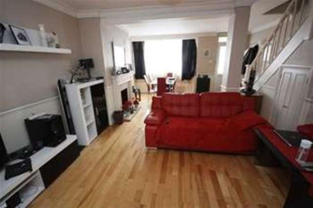  Image of 2 bedroom Terraced house for sale in Wansford Road Woodford Green IG8 at Wansford Road  Woodford Green, IG8 7AA