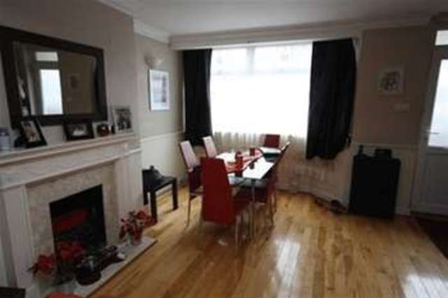  Image of 2 bedroom Terraced house for sale in Wansford Road Woodford Green IG8 at Wansford Road  Woodford Green, IG8 7AA