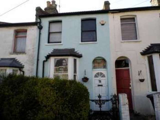 Image of 2 bedroom Terraced house for sale in Warberry Road London N22 at London Wood Green Wood Green, N22 7TQ