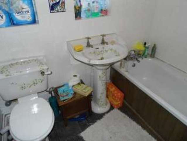  Image of 2 bedroom Terraced house for sale in Warberry Road London N22 at London Wood Green Wood Green, N22 7TQ
