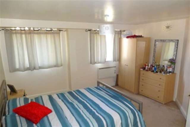  Image of 1 bedroom Flat to rent in Waterfront Way Walsall WS2 at Walsall, WS2 9NH