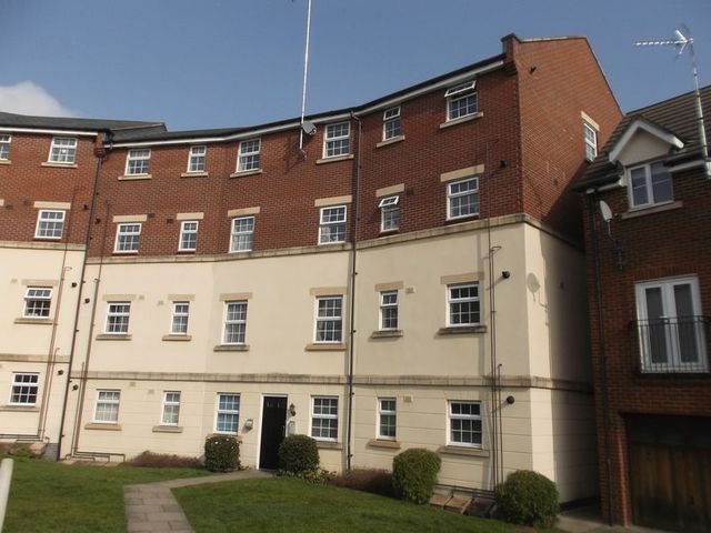  Image of 2 bedroom Flat for sale in Watermint Drive Tuffley Gloucester GL4 at Watermint Drive Tuffley Gloucester, GL4 0SZ